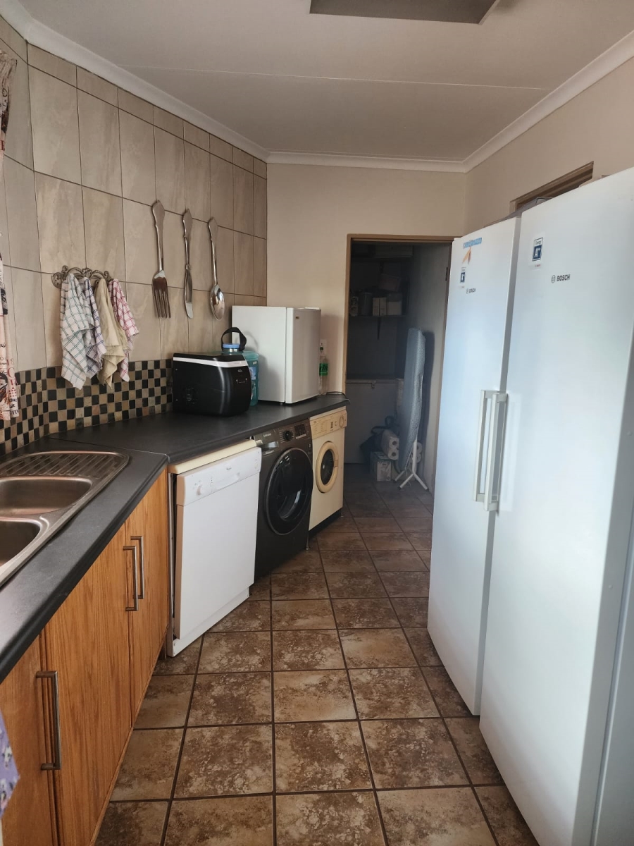 3 Bedroom Property for Sale in Kathu Northern Cape